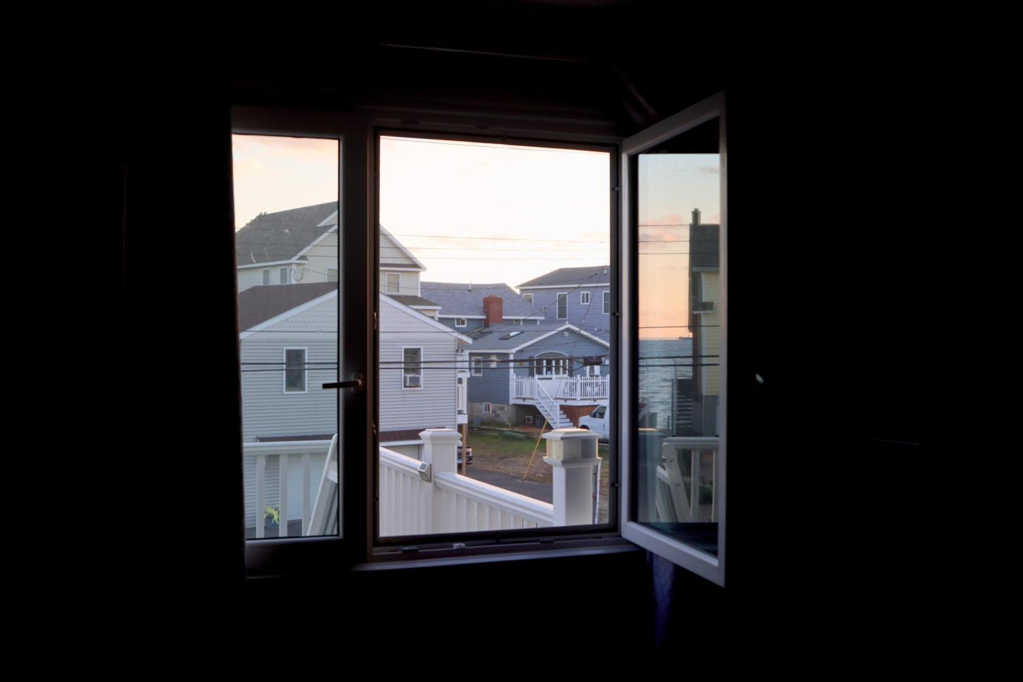 Cozy East Haven Apartment - Walk To Beach! Экстерьер фото